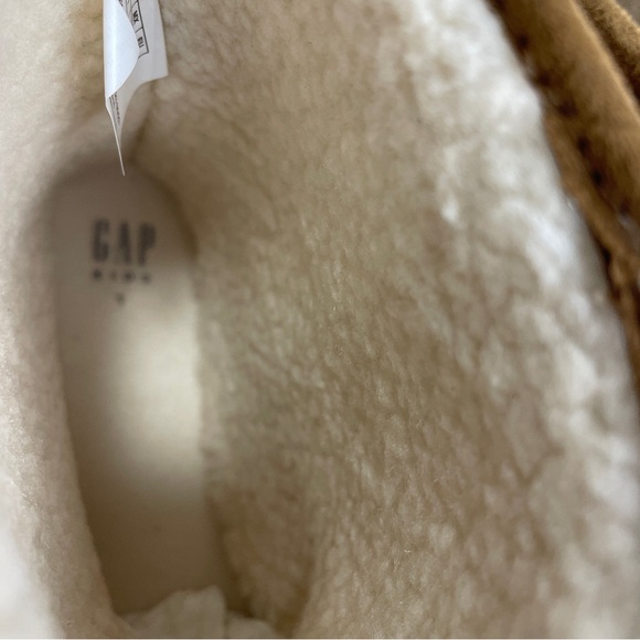 Gap Girls Cozy Faux Suede Sherpa Boots Size 1 NWT - Picture 8 of 9